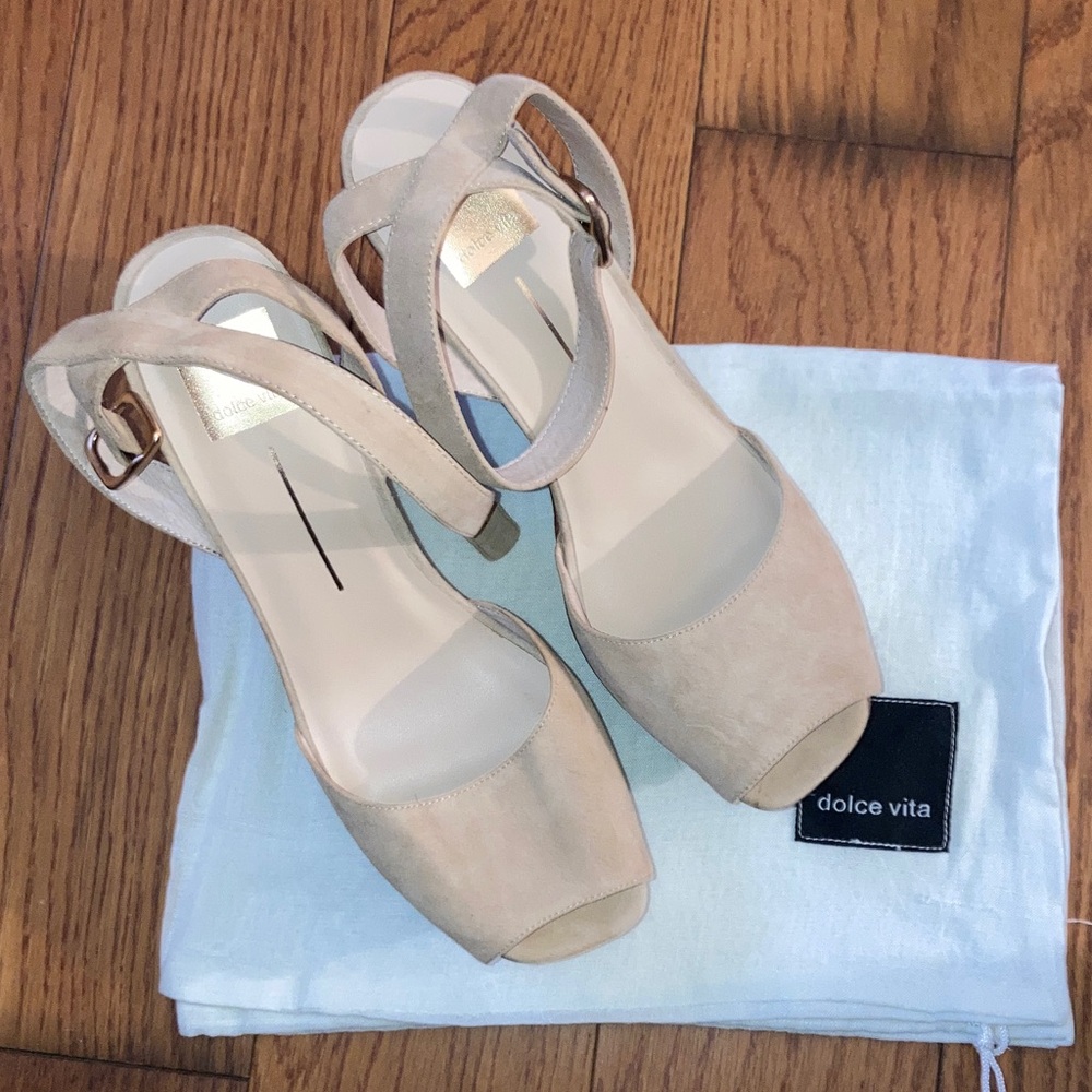 Dolce Vita Beige Wedge Sandals